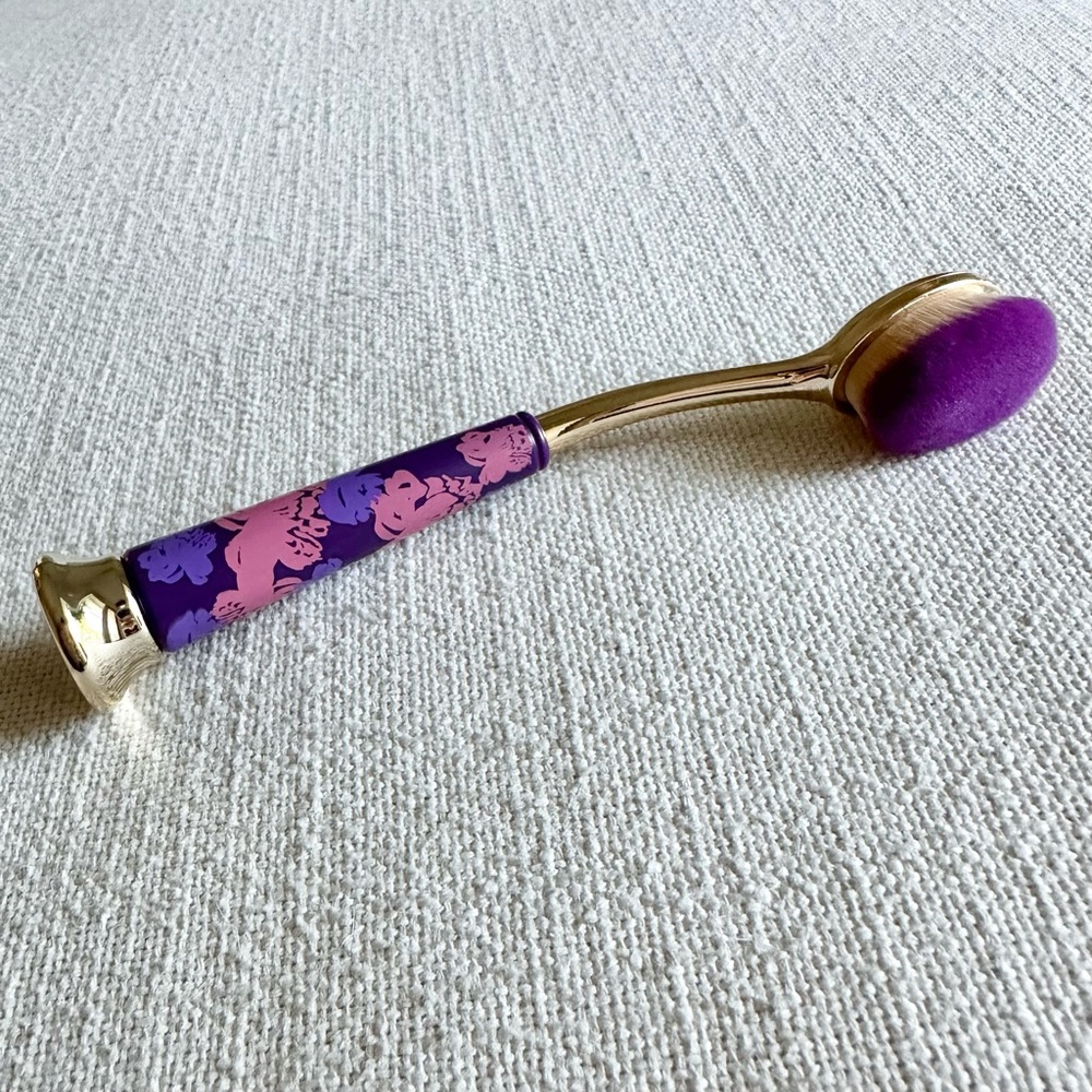Tarte Creaseless Concealer Brush, Brand New and Never Used